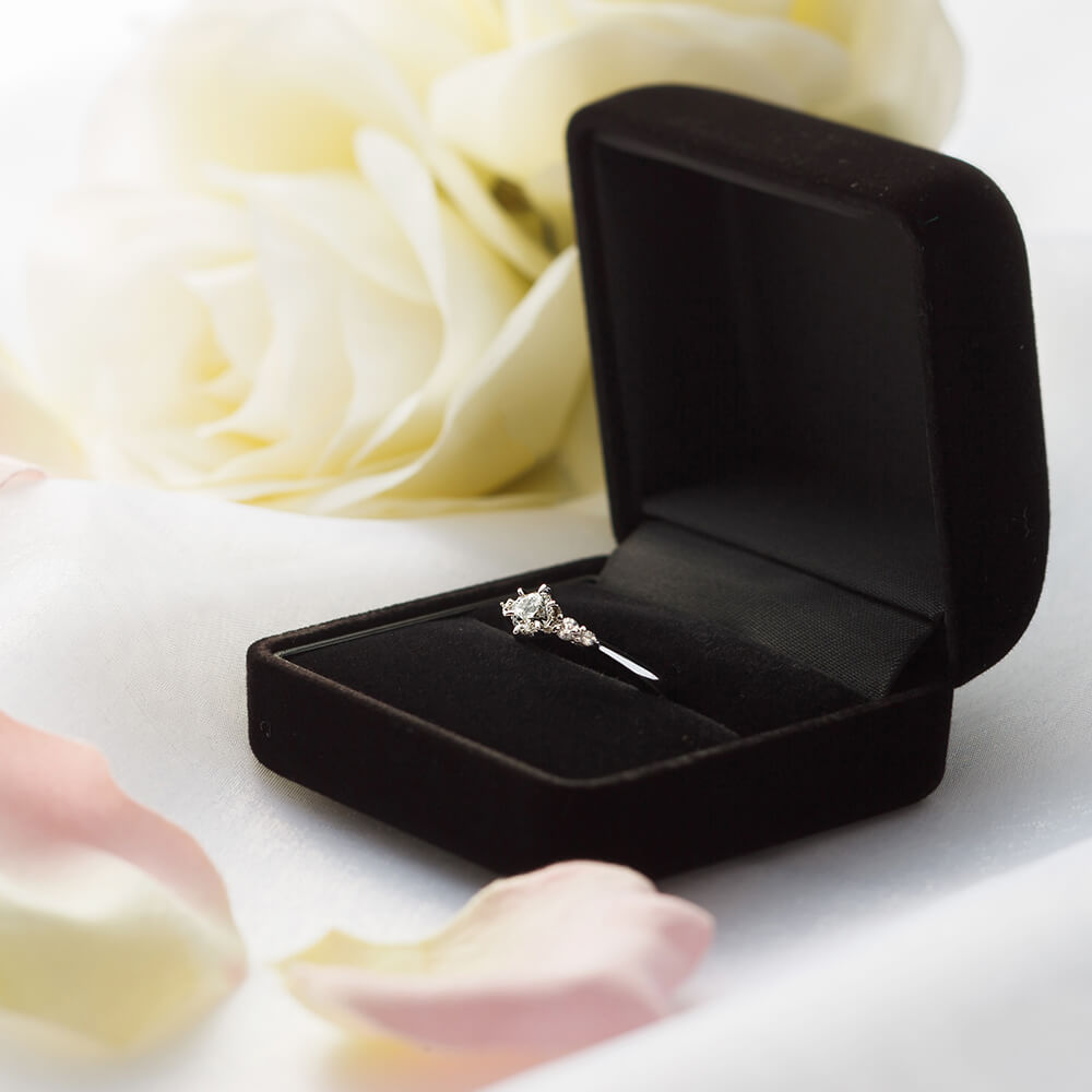 極上美品』ダイヤモンドプロポーズ結婚指輪1.0ctプラチナPT 95032 短