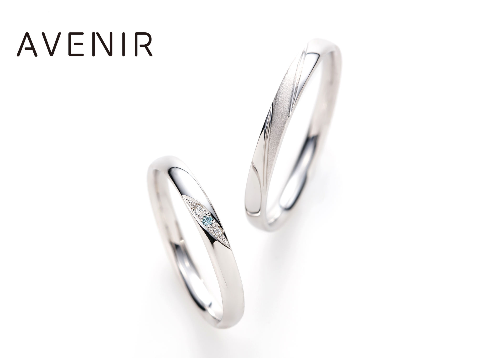 AVENIR　AN-033結婚指輪プラチナアイスブルーダイヤ
